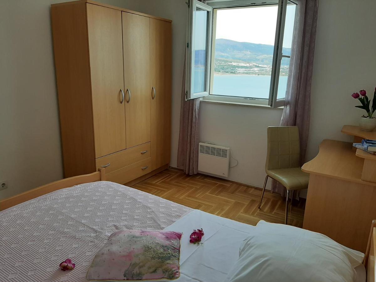 Apartment Jelena Trogir Exterior photo